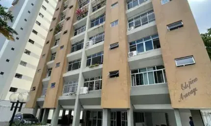 Apartamento para venda possui 186 metros quadrados com 3 quartos em Dionisio Torres - Fortaleza - CE