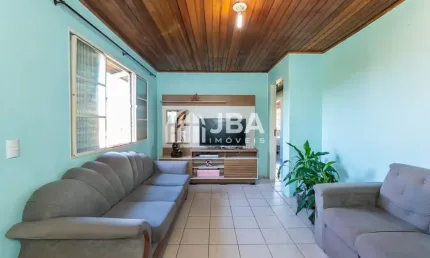 Casa com 2 quartos à venda na Rua Álvaro Bello Sovinski, 62, Xaxim, Curitiba