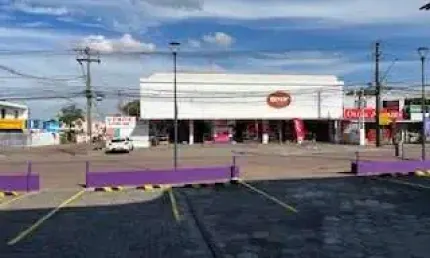 Prédio com 7 salas à venda na Rua Izaac Ferreira da Cruz, 3534, Sítio Cercado, Curitiba