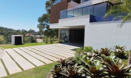 Casa em Condomíniode Alto Padrão com grande estilo no Residencial Vila da Mata em São Roque, SP
