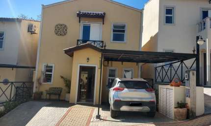 Casa em condomínio fechado com 3 quartos à venda na Rua Roque Prestes, Vila Mike, São Roque