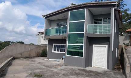 Chácara em Moreiras, Mairinque/SP, com lindo sobrado construído!