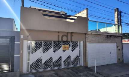 Casa com 4 quartos à venda na Rua das Rosas, 179, Jardim São José, São Roque