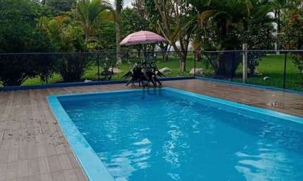 Sítio em Itu km 75 da Castelo Branco com 40.690m²são 3 casas, baias para cavalos, piscina churrasqueira toda preparada para lazer, oportunidade!