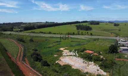 Área Residencial/Comercial no KM 103 da Castelo Branco em Porto Feliz/SP
