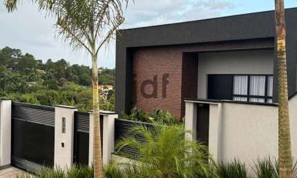 Chácara Nova em condominio Porta do Sol, Mairinque/SP Com projeto contemporâneo!