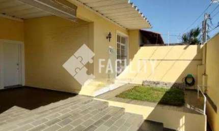 Casa com 3 quartos para alugar na Rua Mogi Guaçu, 1182, Chácara da Barra, Campinas, 133 m2 por R$ 4.000