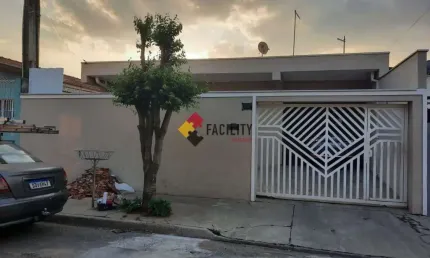 Casa com 3 quartos à venda na Rua José da Silva Galvão, 24, Jardim Santiago, Hortolândia, 210 m2 por R$ 460.000