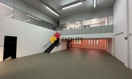 Barracão / Galpão / Depósito para alugar na Rua Piracaia, 15, Jardim do Trevo, Campinas, 560 m2 por R$ 12.000