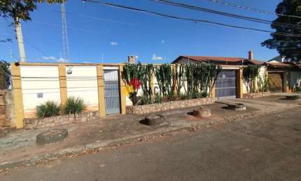 Casa com 5 quartos à venda na Rua Fernão Lopes, 509, Parque Taquaral, Campinas, 400 m2 por R$ 2.400.000