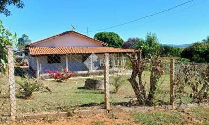Chácara / sítio com 2 quartos à venda na Rodovia MG 290 KM 68 Estrada Sítio Canãa, 6, Zona Rural, Ouro Fino, 5000 m2 por R$ 430.000