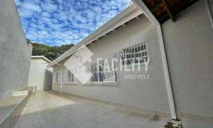 Casa com 3 quartos para alugar na Praça Beato Antônio Frederico Ozanam, 195, Vila Joaquim Inácio, Campinas, 140 m2 por R$ 6.000