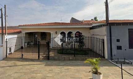 Casa com 5 quartos à venda na Rua Latino Coelho, 1690, Parque Taquaral, Campinas, 195 m2 por R$ 890.000