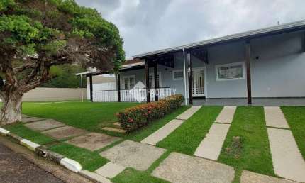 Casa em condomínio fechado com 3 quartos para alugar na Rua Engenheiro José Francisco Bento Homem de Mello, 525, Fazenda São Quirino, Campinas, 250 m2 por R$ 7.900