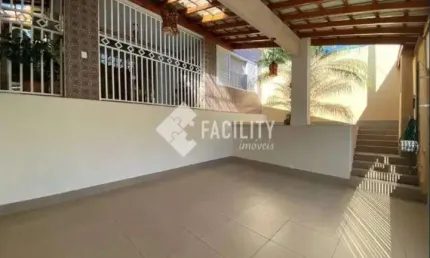 Casa com 4 quartos à venda na Rua Barretos, 35, Jardim Proença I, Campinas, 223 m2 por R$ 795.000