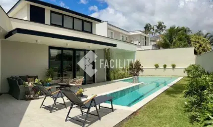 Casa em condomínio fechado com 3 quartos para alugar na Rua Doutor Adhemar de Barros, 629, Jardim Europa, Valinhos, 270 m2 por R$ 18.000