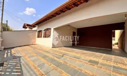 Casa com 4 quartos à venda na Rua dos Portugueses, 169, Parque Nova Suíça, Valinhos, 280 m2 por R$ 960.000