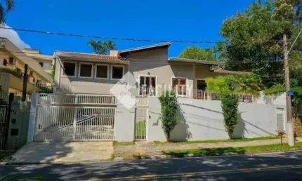 Casa com 3 quartos para alugar na Raul Teixeira Penteado, 410, Bairro das Palmeiras, Campinas, 243 m2 por R$ 8.000