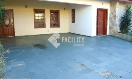 Casa com 4 quartos à venda na Rua Cândido Portinari, 717, Vila Nogueira, Campinas, 344 m2 por R$ 950.000