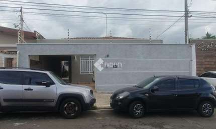 Casa com 2 quartos à venda no São Bernardo, Campinas  por R$ 750.000