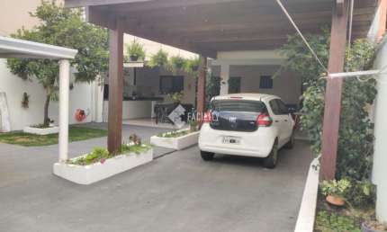 Casa com 2 quartos à venda na Avenida José Puccinelli, 1335, João Aranha, Paulínia, 235 m2 por R$ 690.000