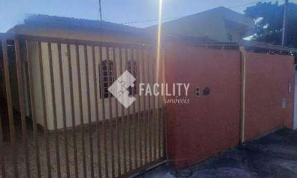 Casa com 3 quartos para alugar na Tertuliano Monteiro de Carvalho e Silva, 18, Jardim Nilópolis, Campinas, 175 m2 por R$ 2.800