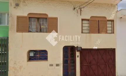 Casa com 2 quartos para alugar na Rua Vinte e Quatro de Maio, 765, Vila Industrial, Campinas, 185 m2 por R$ 5.000
