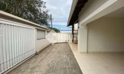 Casa com 3 quartos para alugar na Rua Sinésio de Melo Oliveira, 217, Jardim Paraíso, Campinas, 165 m2 por R$ 4.300