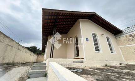 Casa com 3 quartos para alugar na Rua Socorro, 210, Jardim Novo Campos Elíseos, Campinas, 117 m2 por R$ 2.300