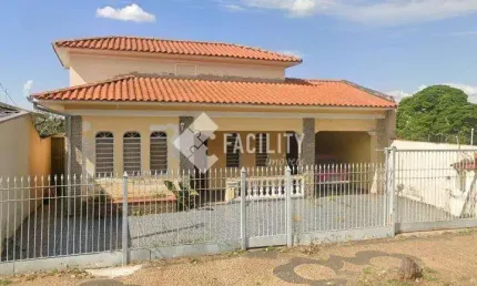 Casa com 3 quartos para alugar na Rua Salustiano Penteado, 222, Botafogo, Campinas, 161 m2 por R$ 3.500