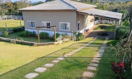Chácara / sítio com 3 quartos à venda na rua dez, 150, centro, sarapuí, 104 m2 por r$ 780.000