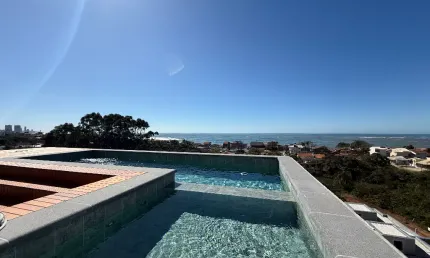Apartamento à poucos metros da praia em barra velha/sc