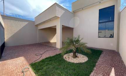 Casa 3 quartos e espaço gourmet à venda Beira Rio 2