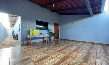 Casa com 2 quartos à venda na Rua Élbio Borges Guimarães, 392, Cidade Jardim, Itumbiara