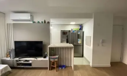 Apartamento com 3 quartos para alugar na Rua Jerônymo Zelmanovitz, 100, São Sebastião, Porto Alegre por R$ 4.900