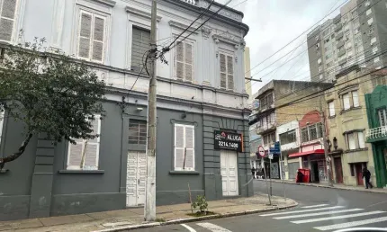 Prédio para alugar na Avenida Cristóvão Colombo, 9, Independência, Porto Alegre por R$ 9.000