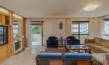 Apartamento com 4 quartos para alugar na Rua Farnese, 199, Bela Vista, Porto Alegre por R$ 15.000