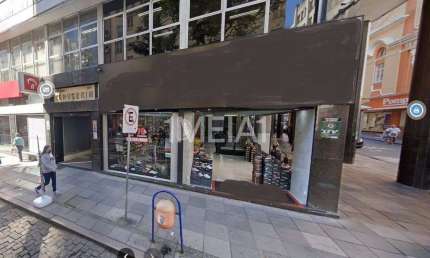 Ponto comercial para alugar na Praça Otávio Rocha, 115, Centro Histórico, Porto Alegre por R$ 3.900