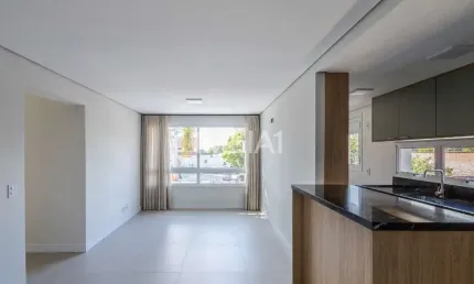 Apartamento com 3 quartos para alugar na Rua Padre Alois Kades S J, 500, Jardim Europa, Porto Alegre por R$ 5.000