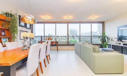 Apartamento com 4 quartos para alugar na rua primeiro de janeiro, 150, três figueiras, porto alegre por r$ 8.900