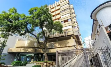 Apartamento com 2 quartos para alugar na rua padre chagas, 311, moinhos de vento, porto alegre por r$ 4.500