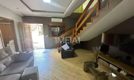 Casa com 4 quartos para alugar na rua monte bonito, 32, jardim lindóia, porto alegre por r$ 8.900