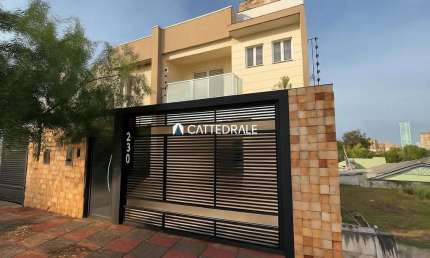 Casa com 3 quartos para alugar na Rua Moóca, 230, Zona 07, Maringá