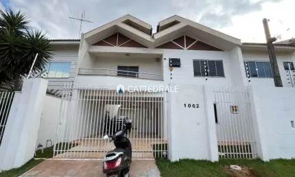 Casa com 3 quartos para alugar na Rua Pioneiro Ângelo Bertoni, 1062, Jardim Higienópolis, Maringá