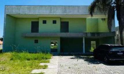 SOBRADO EM FASE DE ACABAMENTO NO CONDOMÍNIO RESERVA DA FAZENDA