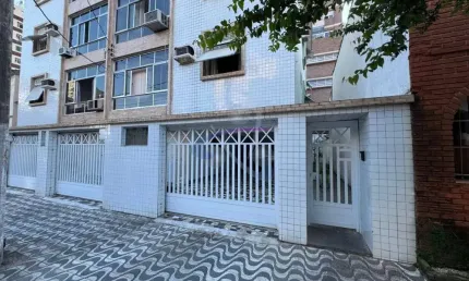Apto 3 quartos 1 suíte 2 vagas de garagem com 115 M²
