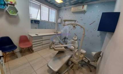 Consultório Odonto com 2 salas de atendimento completas