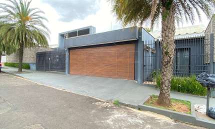 Casa com 6 quartos à venda no Jardim Tropical, Marília 