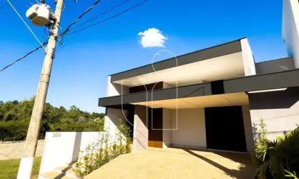 Casa em Condomínio em Recanto das Esmeraldas - Marília, SP