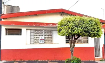 Casa com 3 quartos à venda no Centro, Marília 